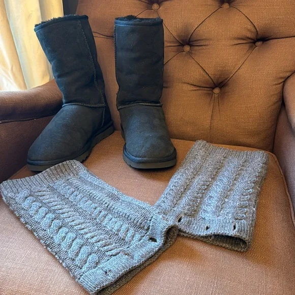 UGG's Black Boots with Knitted Top size 8